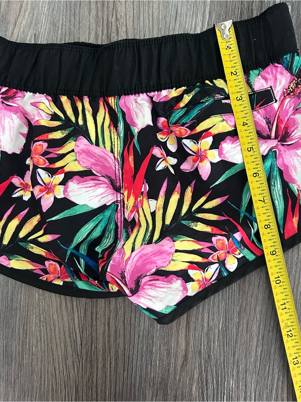 Hurley Beachrider Boardshorts Women’s XS - Picture 6 of 6